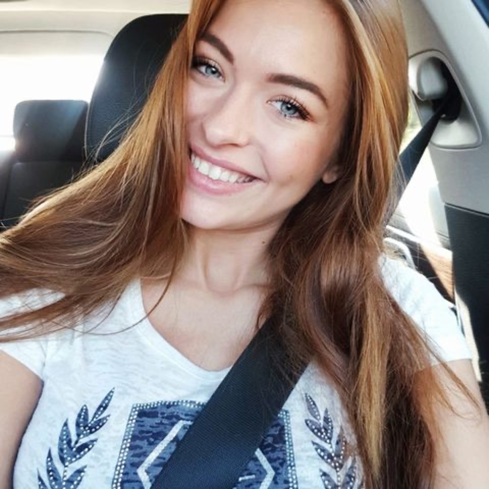Meet your Posher, Sára